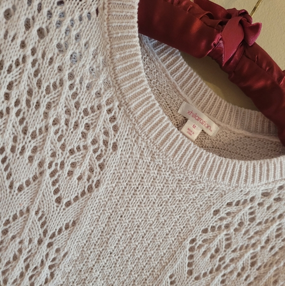 4/$15 SALE Xhilaration | Pale Pink Knit Crochet Sweater EUC Medium Open Back - Picture 4 of 8